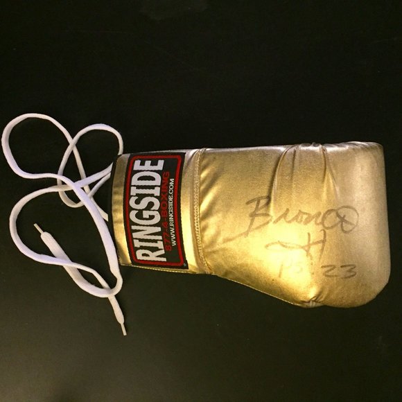 Bronco McKart Boxing Champ signed RINGSIDE Glove - Picture 3 of 10